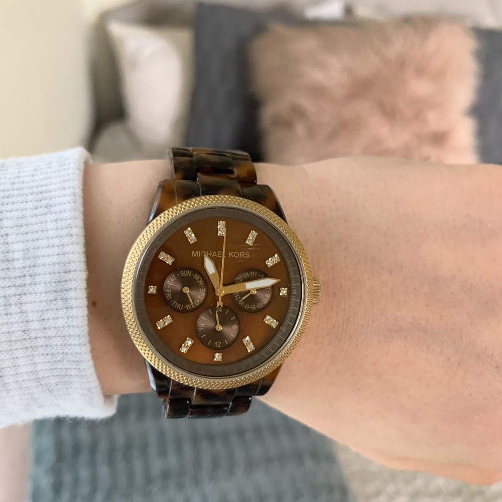 Michael Kors tortoises shell watch